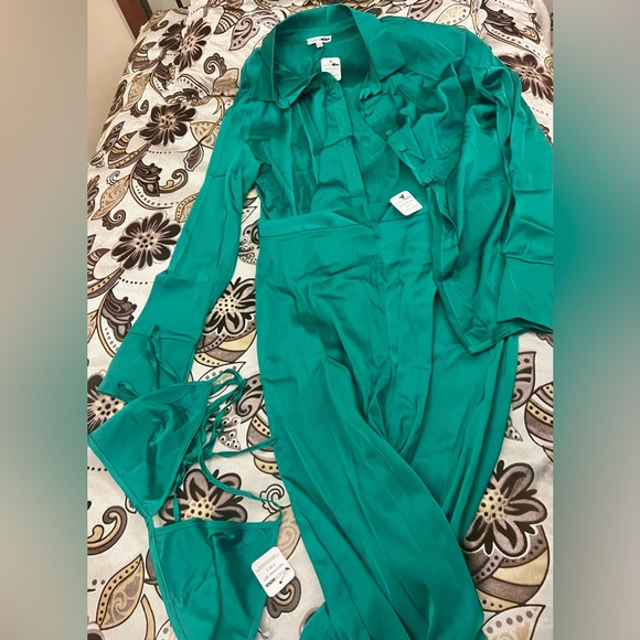 NWT FashionNova 3 piece set - Picture 6 of 8